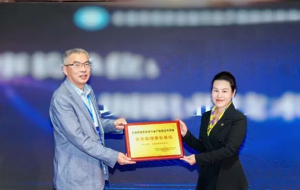 产教协同，共塑未来 | J9国际站登录联合高校培育供应链行业精英